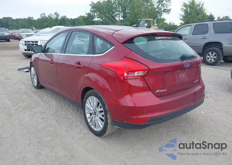 2016 Ford Focus Titanium из США, поврежденный, VIN 1FADP3N22GL330519